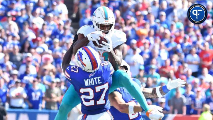 Raheem Mostert (31) makes a catch in as Buffalo Bills cornerback Tre'Davious White (27) defends in the second quarter at Highmark Stadium.