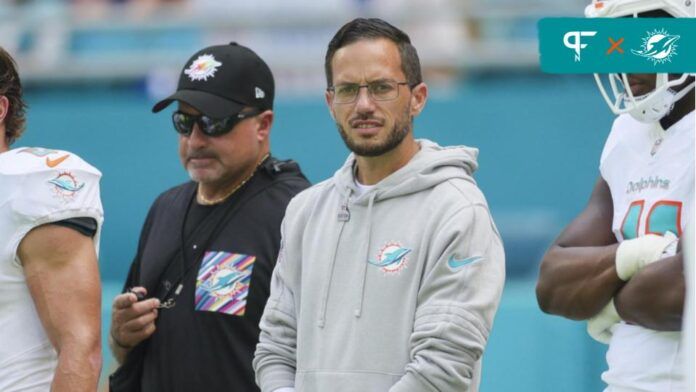 Mike McDaniel looks on prior to the game against the New York Giants at Hard Rock Stadium.