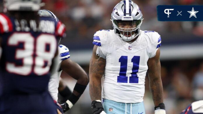 Dallas Cowboys linebacker Micah Parsons (11) on the line of scrimmage in the second quarter against the New England Patriots.