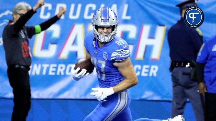 LaPorta (87) catches a touchdown pass against the Carolina Panthers during first-half action at Ford Field in Detroit.