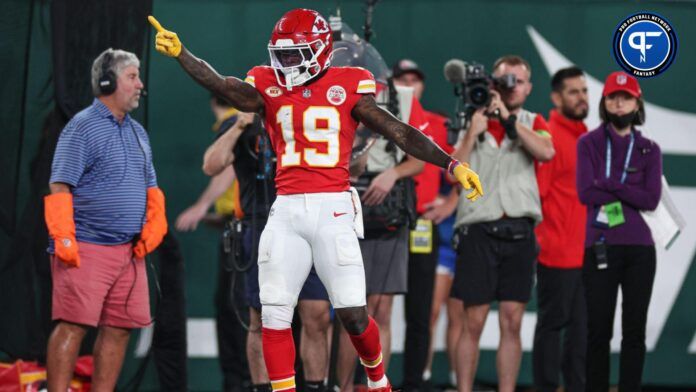 Kadarius Toney (19) reacts after a first down catch during the first half against the New York Jets at MetLife Stadium.