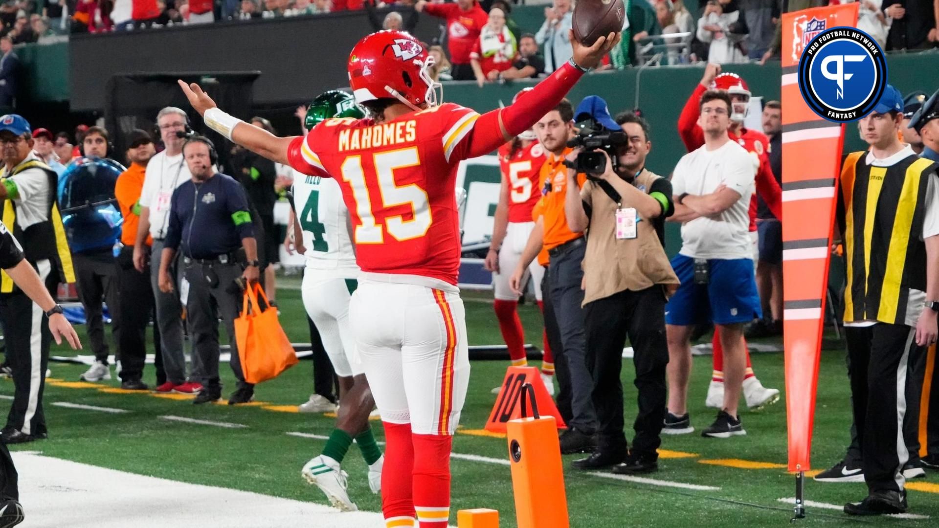 Kansas City Chiefs QB Patrick Mahomes celebrates after first down vs. the New York Jets.