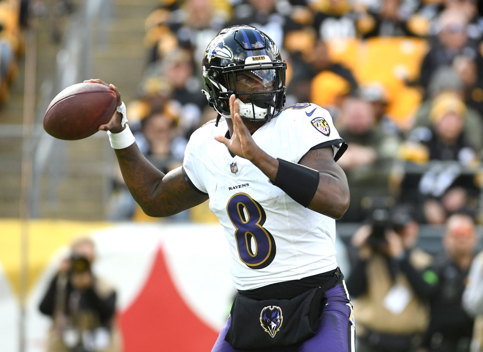 Lamar Jackson (8) against the Pittsburgh Steelers during the second quarter at Acrisure Stadium.