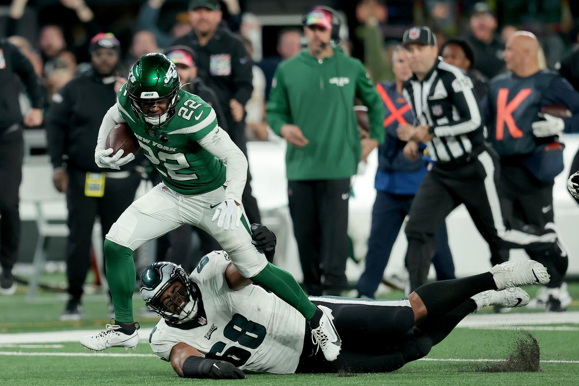 NFL Week 6 Winners and Losers: Jets Pull Off Massive Victory, Eagles and 49ers Undefeated No More, and the AFC North is Here to Stay