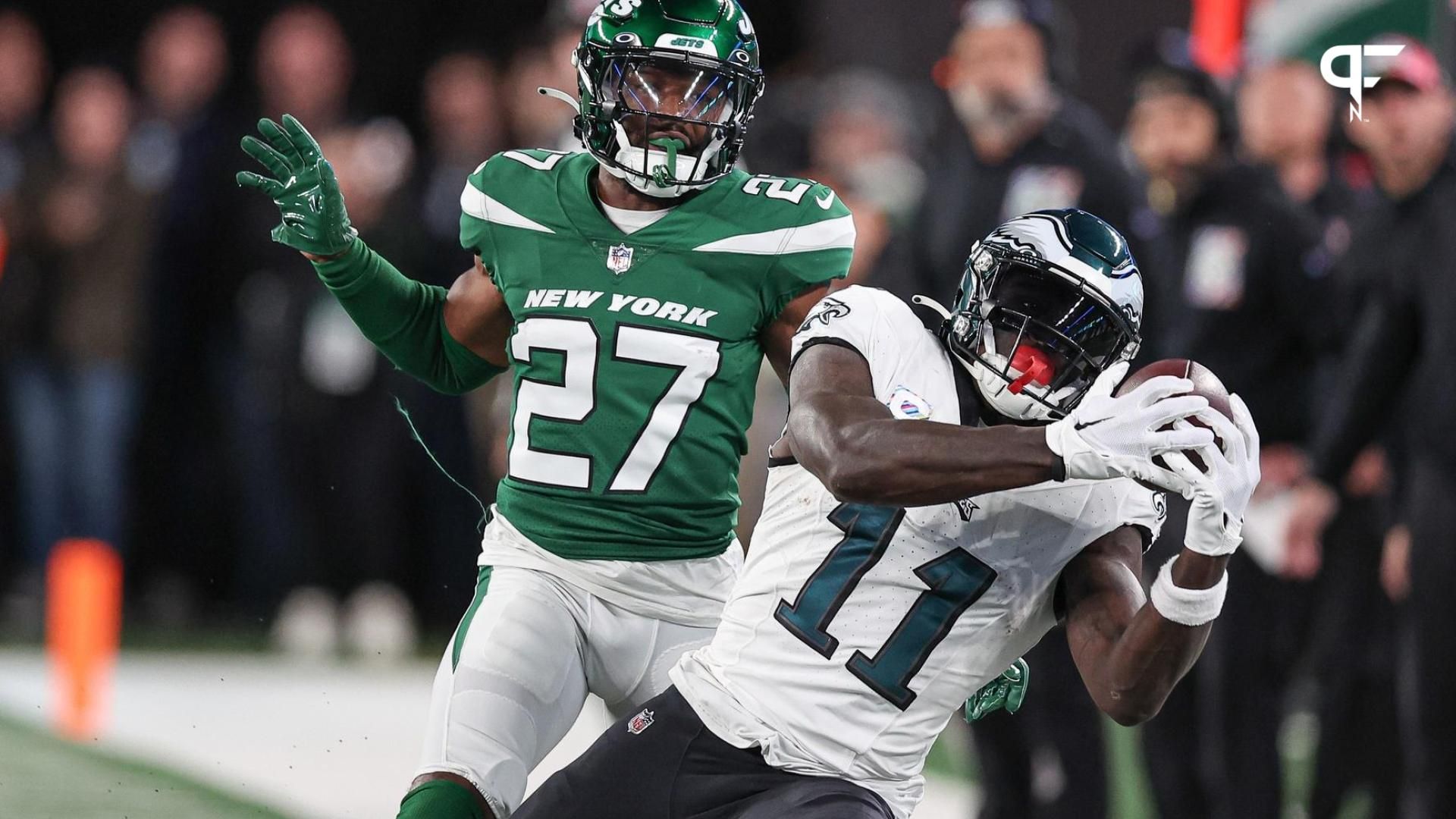 Philadelphia Eagles WR A.J. Brown (11) makes a catch against the New York Jets.