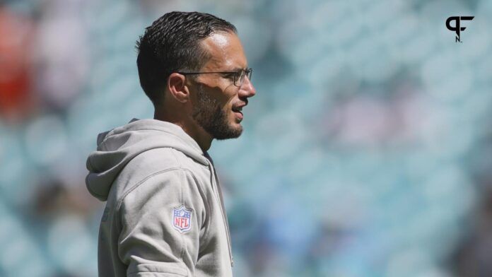 Miami Dolphins head coach Mike McDaniel during warmups before a game.