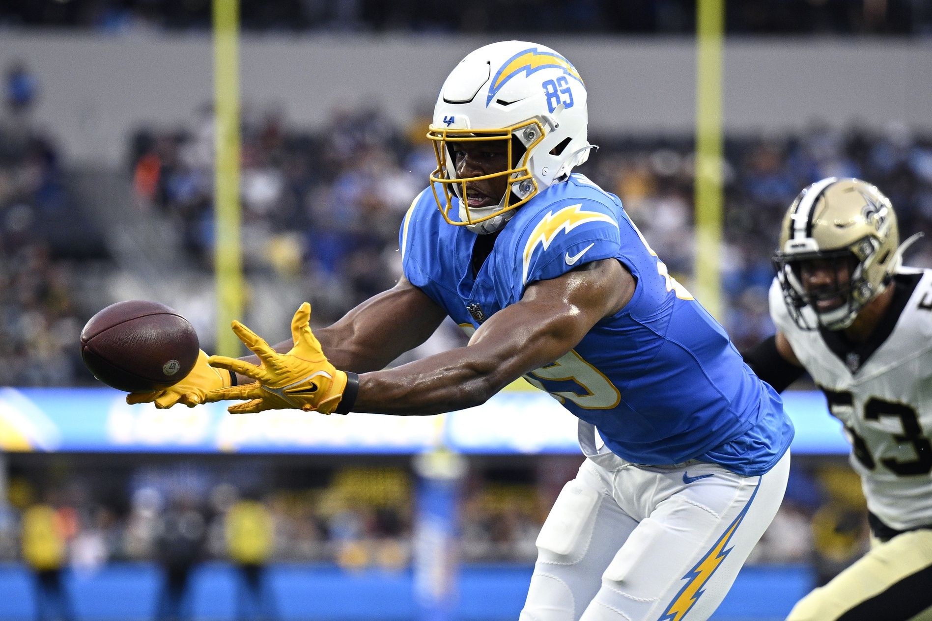 Donald Parham Jr. (89) cannot make a catch during the first half against the New Orleans Saints at SoFi Stadium.