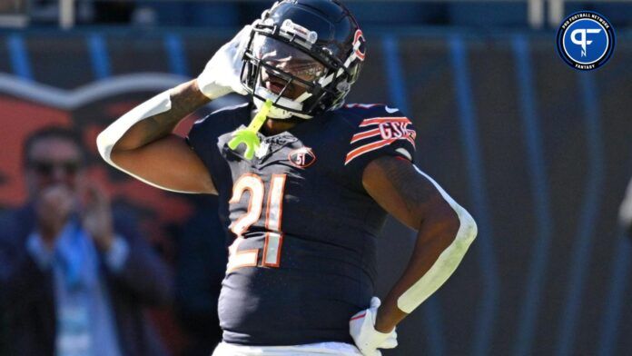 D'Onta Foreman (21) celebrates after scoring a touch down in the third quarter against the Las Vegas Raiders at Soldier Field.