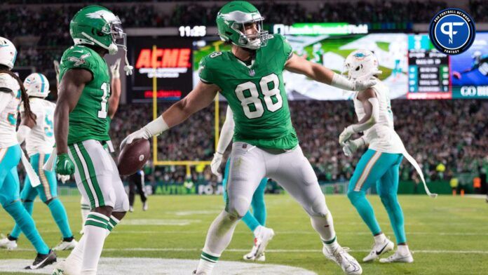 Dallas Goedert (88) reacts after his touchdown against the Miami Dolphins during the second quarter at Lincoln Financial Field.