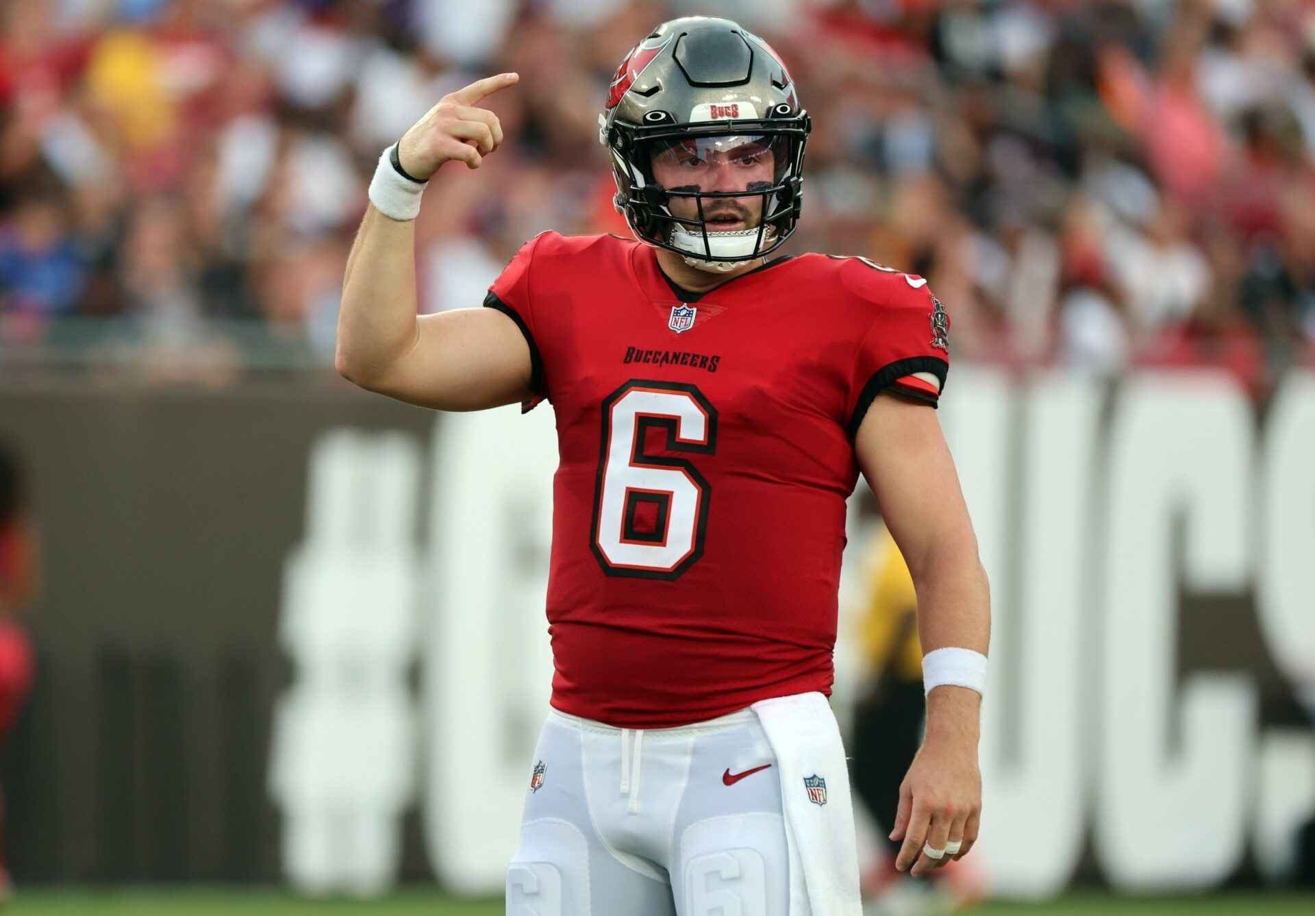 Tampa Bay Buccaneers QB Baker Mayfield (6) looks to the sideline during a game.