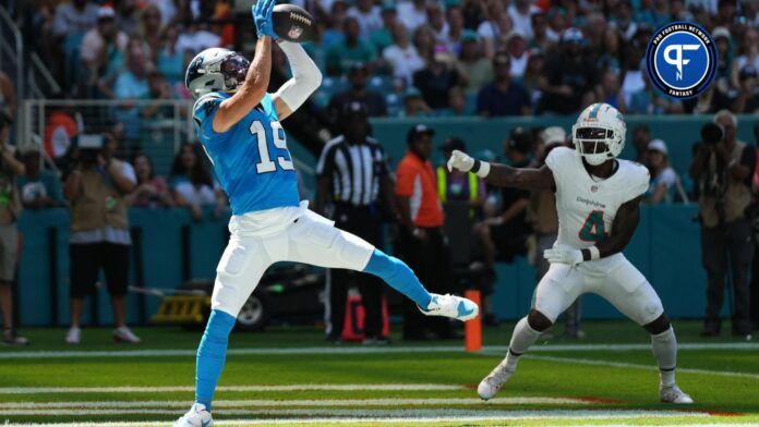 Carolina Panthers WR Adam Thielen (19) catches a pass in the end zone against the Miami Dolphins.