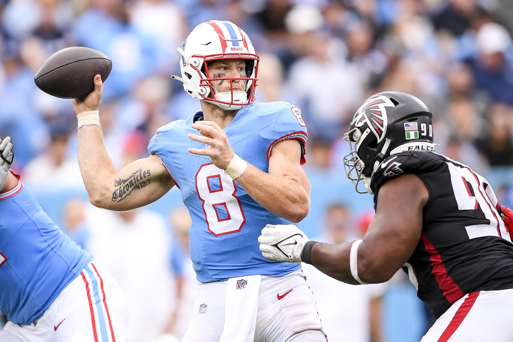 Tennessee Titans QB Will Levis (8) throws a pass against the Atlanta Falcons.