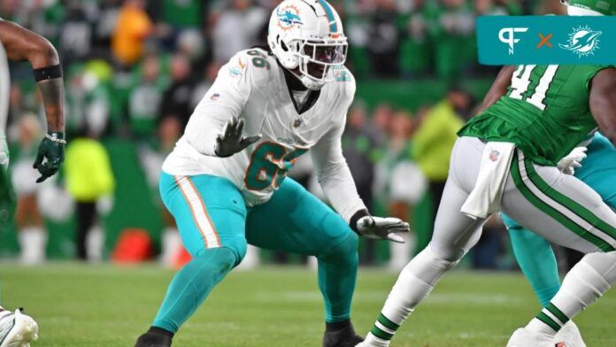 Miami Dolphins guard Lester Cotton (66) against the Philadelphia Eagles at Lincoln Financial Field.