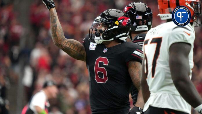 Arizona Cardinals running back James Conner (6) celebrates his first down run against the Cincinnati Bengals at State Farm Stadium in Glendale on Oct. 8, 2023