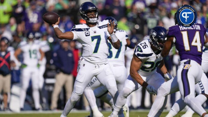 Seattle Seahawks quarterback Geno Smith (7) passes against the Baltimore Ravens during the first quarter at M&T Bank Stadium.