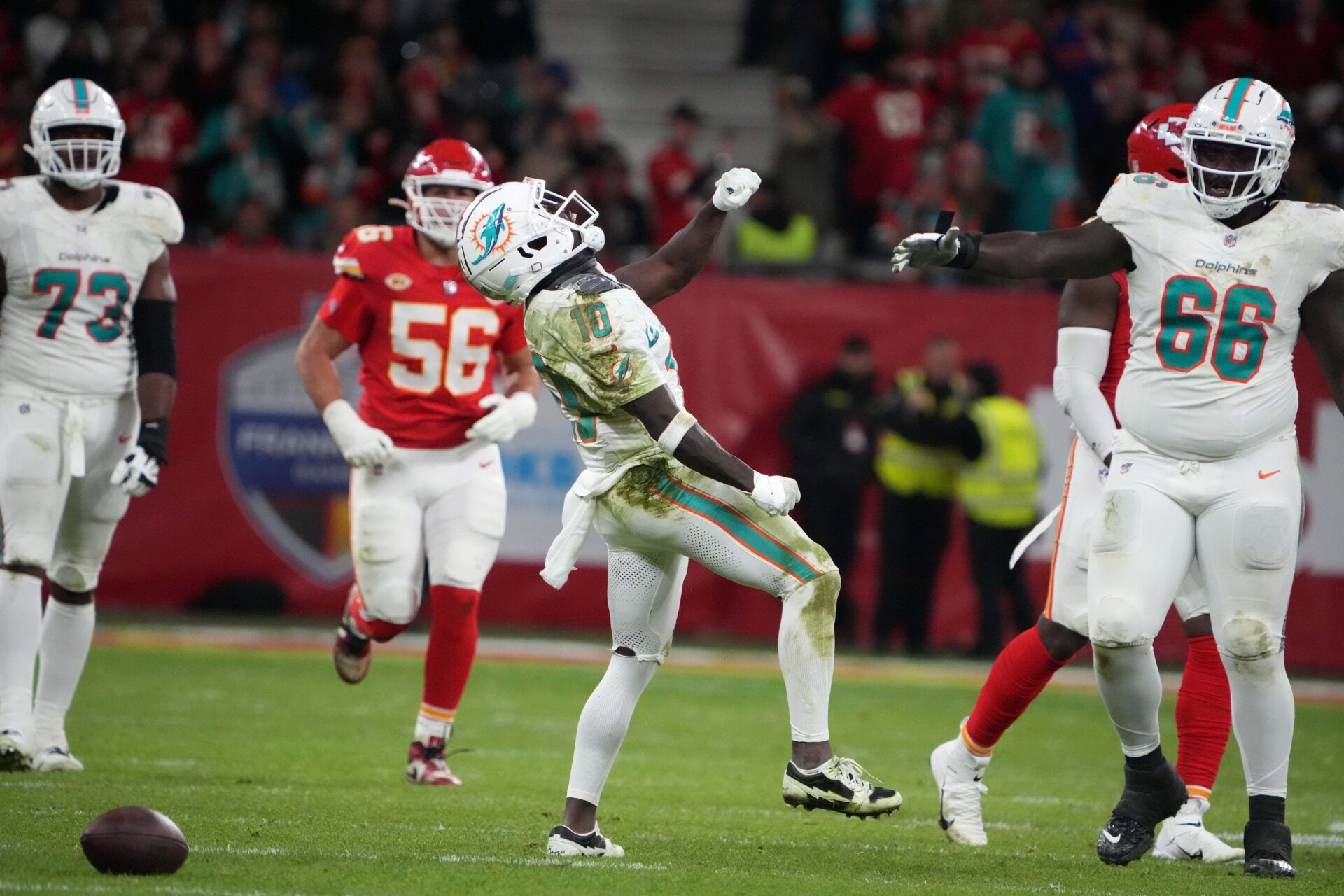 Miami Dolphins WR Tyreek Hill (10) celebrates after a reception against the Kansas City Chiefs.