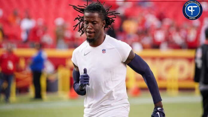 Denver Broncos wide receiver Jerry Jeudy (10) warms up against the Kansas City Chiefs prior to a game at GEHA Field at Arrowhead Stadium.