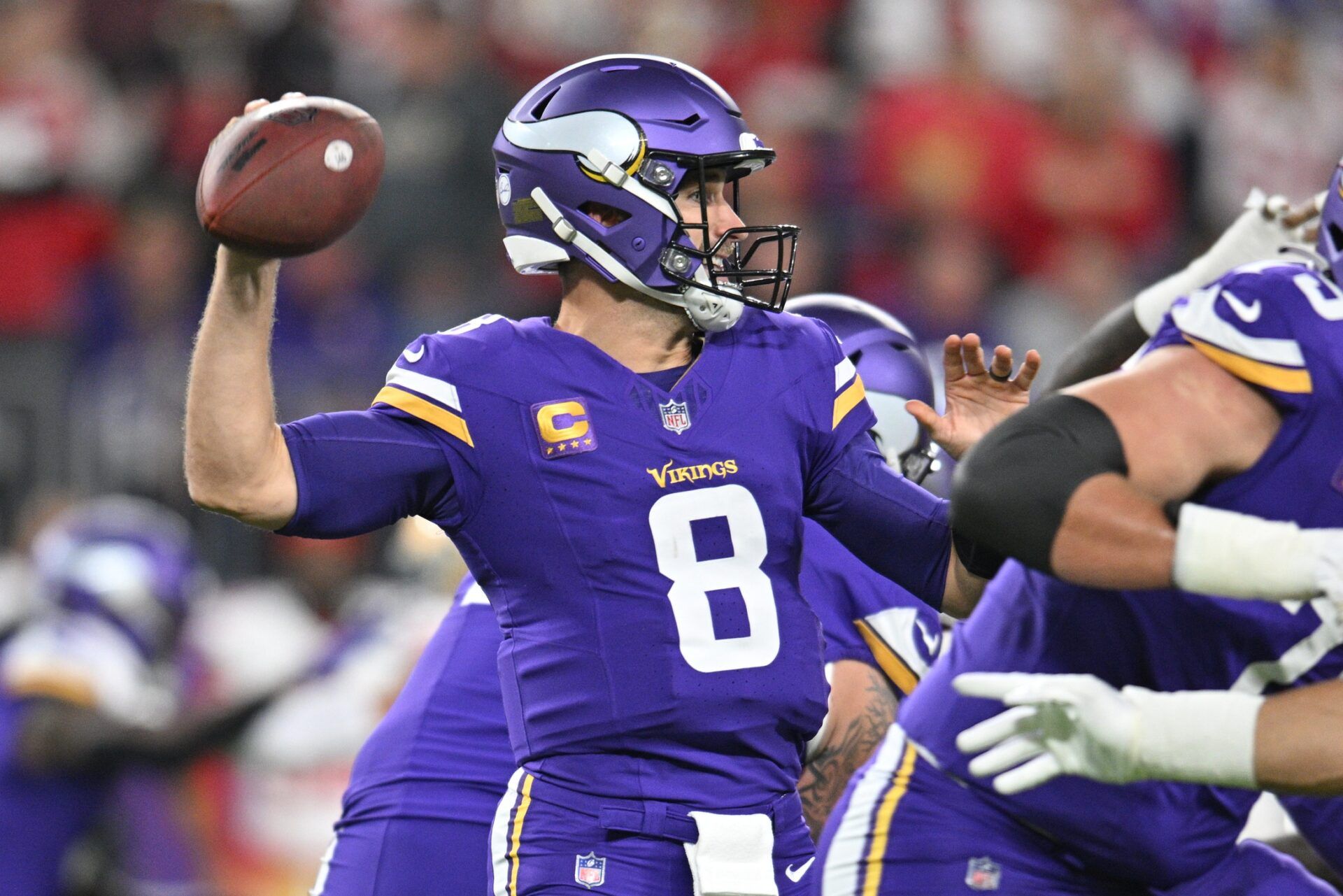 Minnesota Vikings quarterback Kirk Cousins (8) throws a pass against the San Francisco 49ers during the first quarter at U.S. Bank Stadium.