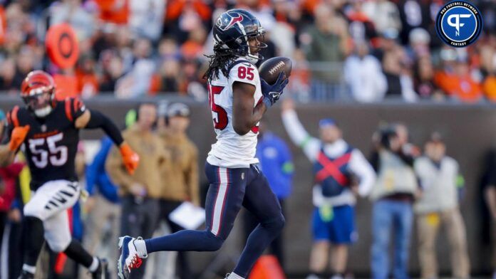 Houston Texans wide receiver Noah Brown (85) catches a pass against the Cincinnati Bengals in the second half at Paycor Stadium.