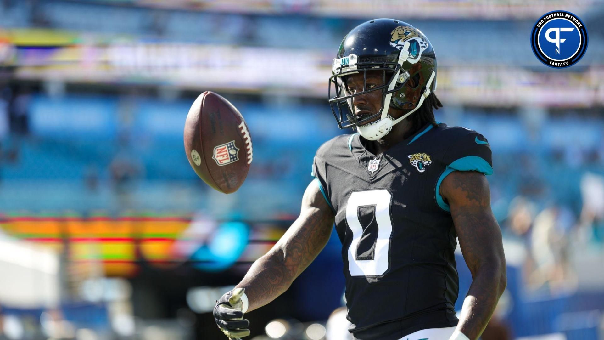 Jacksonville Jaguars wide receiver Calvin Ridley (0) warms up before a game against the Tennessee Titans.