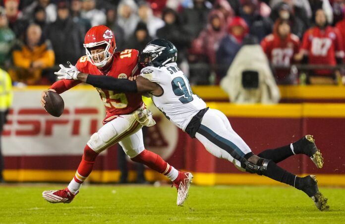 Philadelphia Eagles DE Josh Sweat (94) sacks Kansas City Chiefs QB Patrick Mahomes (15).