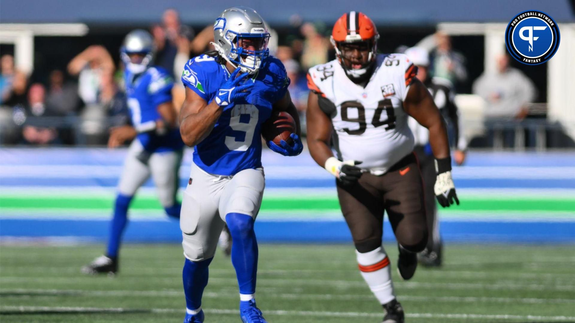 Seattle Seahawks running back Kenneth Walker III (9) against the Cleveland Browns at Lumen Field.