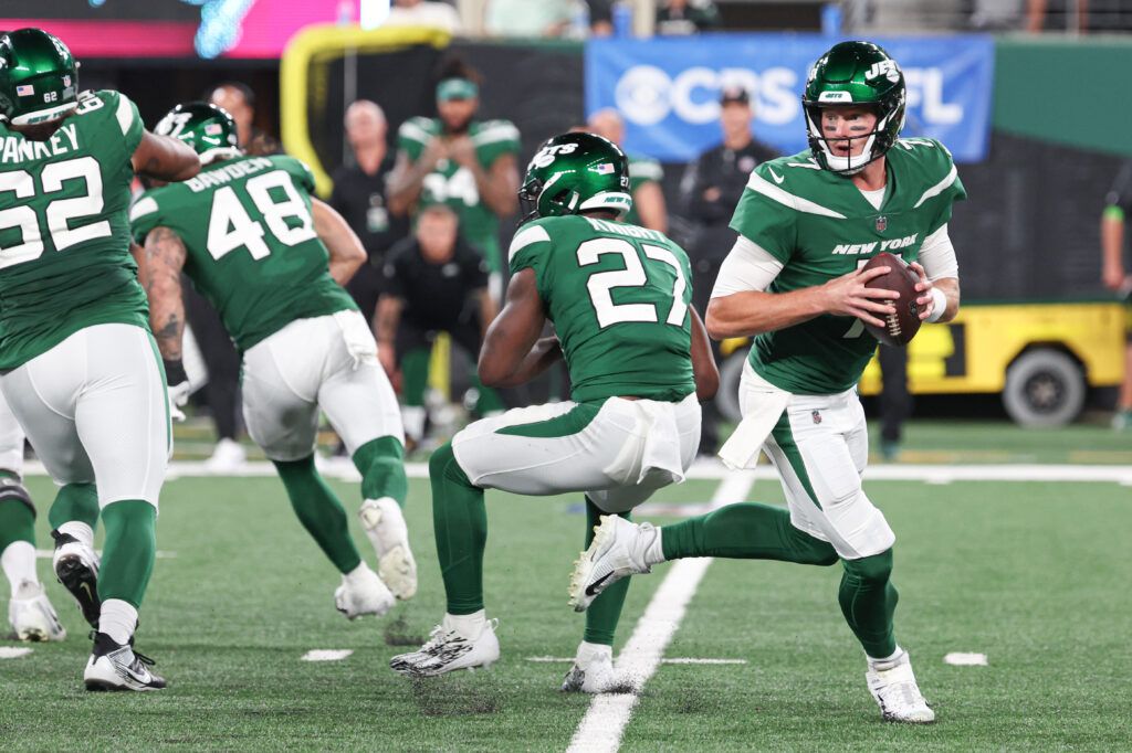 Jets QB Depth Chart Zach Wilson Demoted, Tim Boyle and Trevor Siemian
