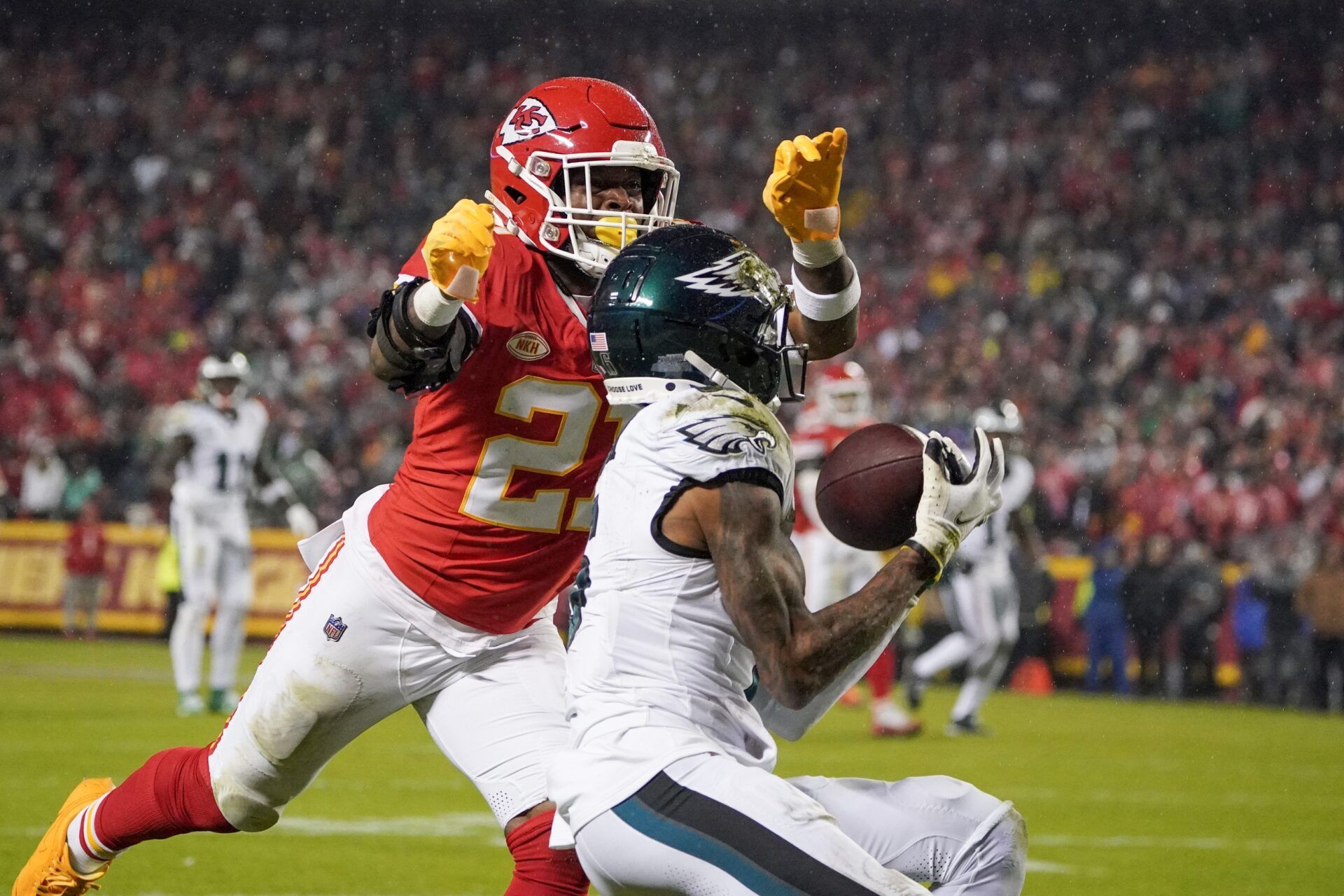 Philadelphia Eagles WR DeVonta Smith (6) catches a pass against the Kansas City Chiefs.