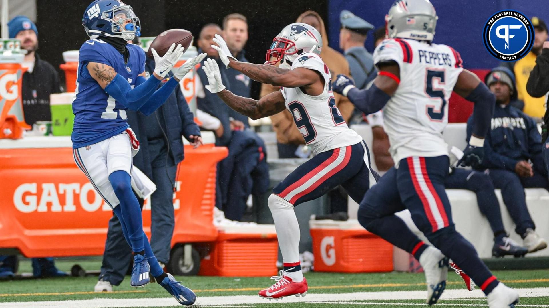 New York Giants WR Jalin Hyatt (13) makes a catch against the New England Patriots.