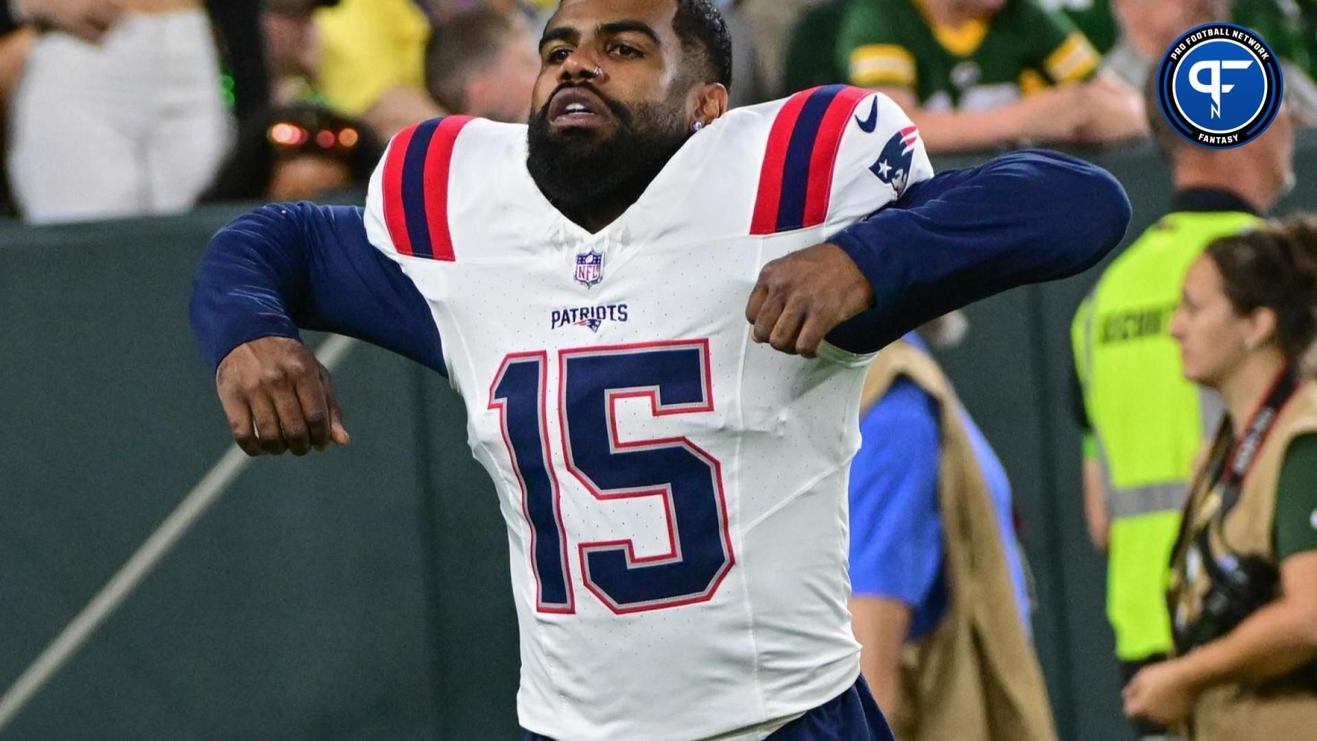 New England Patriots RB Ezekiel Elliott (15) coming out of the tunnel prior to a game against the Green Bay Packers.