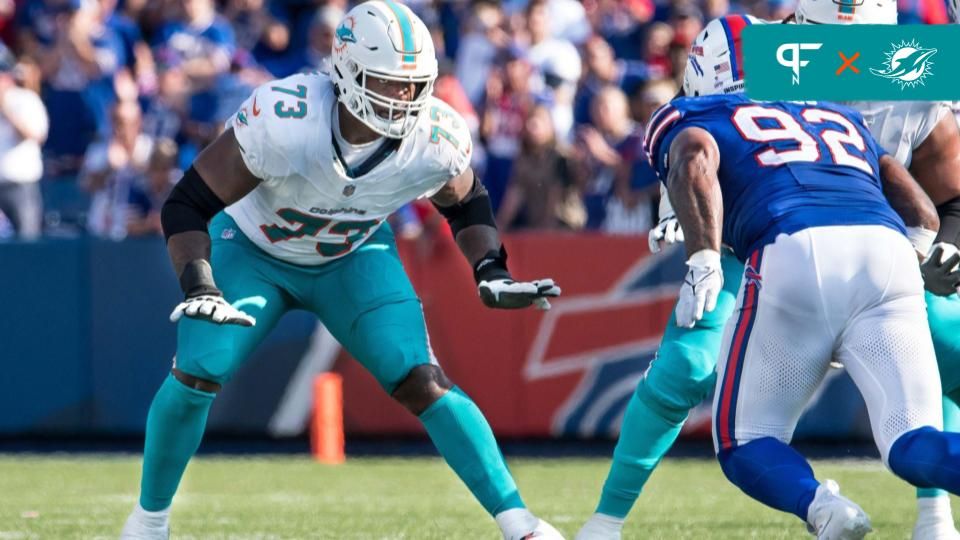 Miami Dolphins guard Austin Jackson (73) prepares to block Buffalo Bills defensive tackle DaQuan Jones (92) in the fourth quarter at Highmark Stadium.