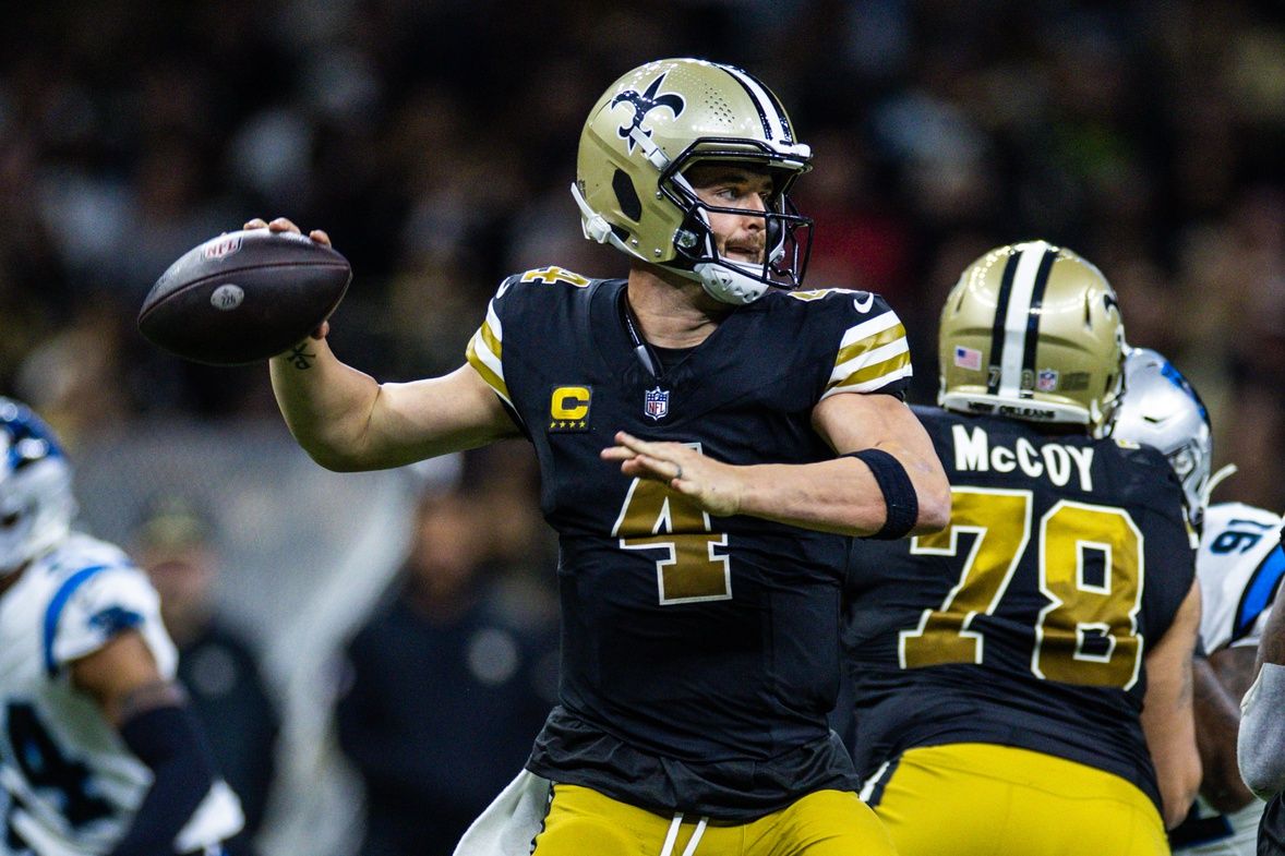 New Orleans Saints quarterback Derek Carr (4) passes against the Carolina Panthers during the second half at the Caesars Superdome.