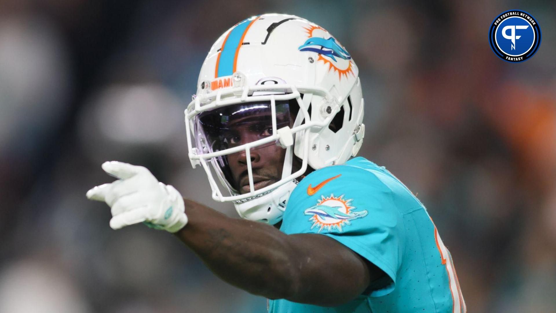 Miami Dolphins wide receiver Tyreek Hill (10) signals from the field against the Tennessee Titans during the third quarter at Hard Rock Stadium.
