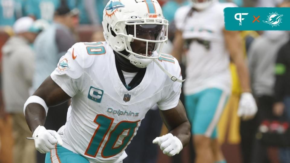 Miami Dolphins wide receiver Tyreek Hill (10) on the field during warm up prior to the game against the Washington Commanders at FedExField.