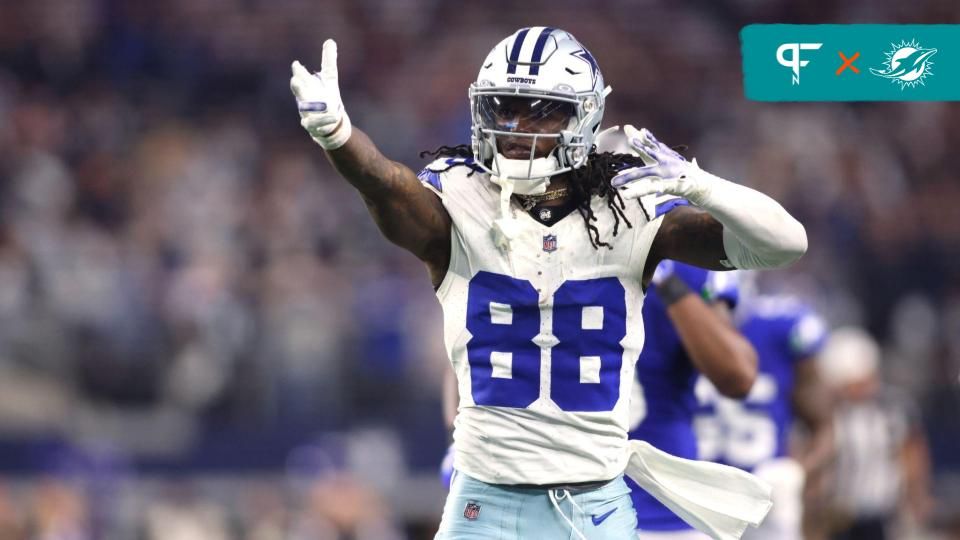 Dallas Cowboys wide receiver CeeDee Lamb (88) celebrates during the second half against the Seattle Seahawks at AT&T Stadium.