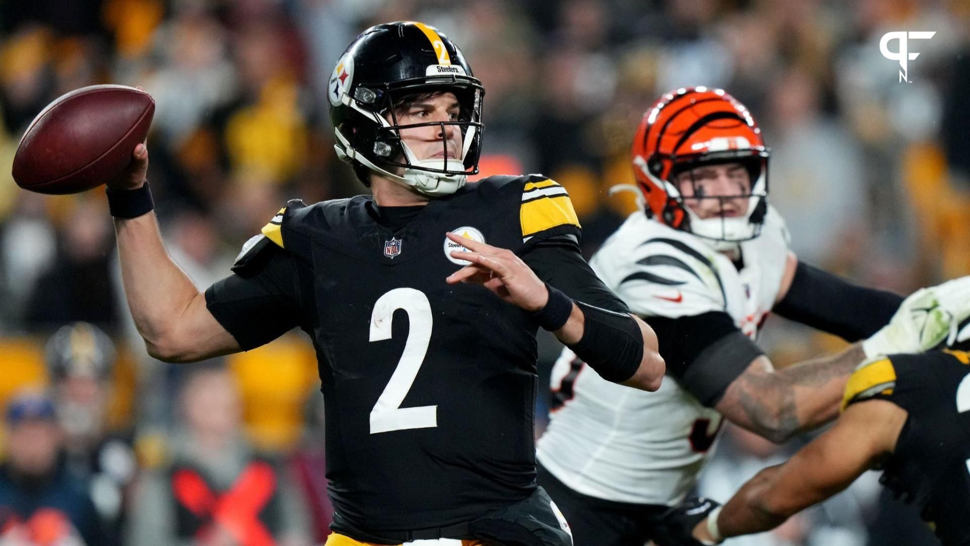 Pittsburgh Steelers quarterback Mason Rudolph (2) throws in the third during the game between the Cincinnati Bengals and the Pittsburgh Steelers.