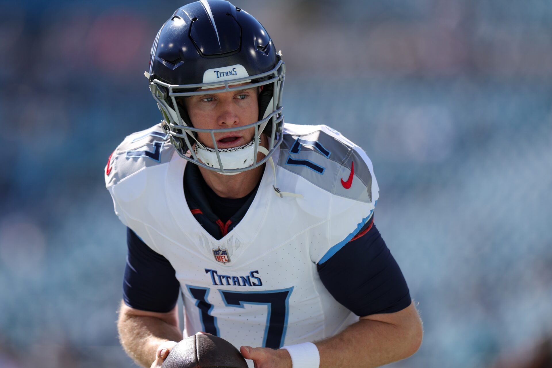 Tennessee Titans QB Ryan Tannehill (17) warms up prior to a game.