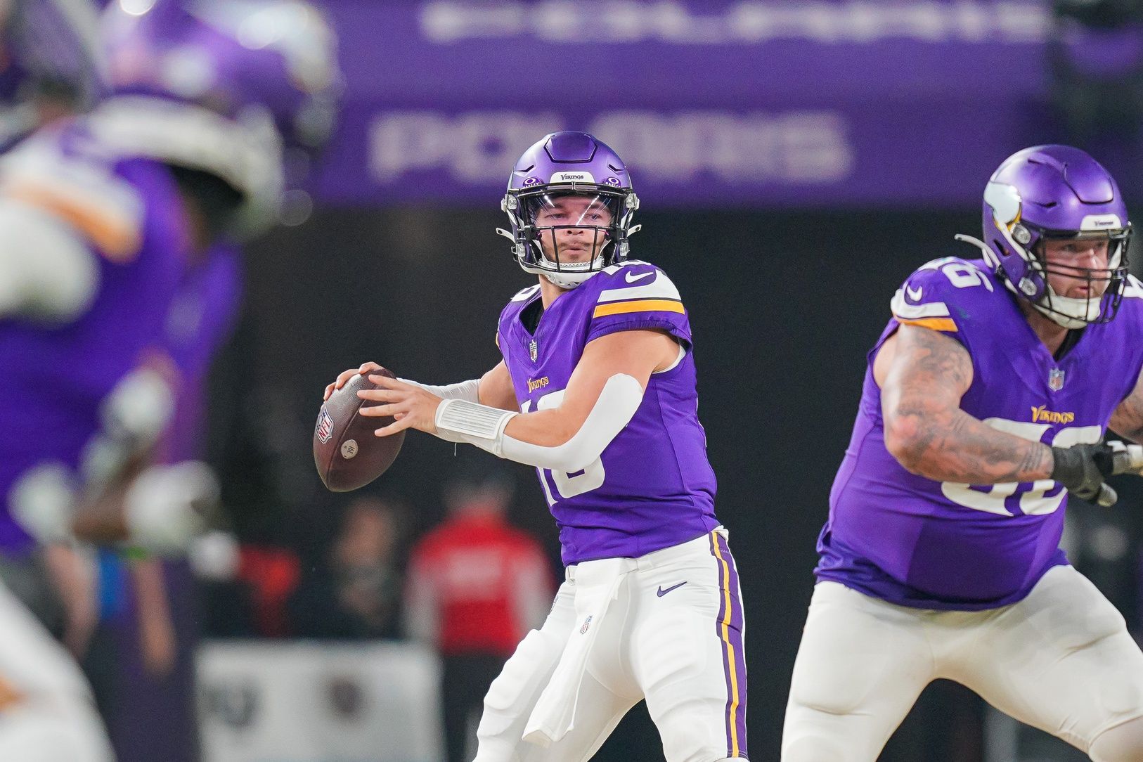 Minnesota Vikings quarterback Jaren Hall (16) passes against the Green Bay Packers in the second quarter at U.S. Bank Stadium.