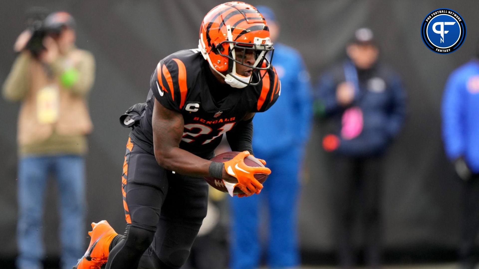 Cincinnati Bengals cornerback Mike Hilton (21) returns an interception in the second quarter of a Week 15 NFL football game between the Minnesota Vikings and the Cincinnati Bengals, Saturday, Dec. 16, 2023, at Paycor Stadium in Cincinnati.