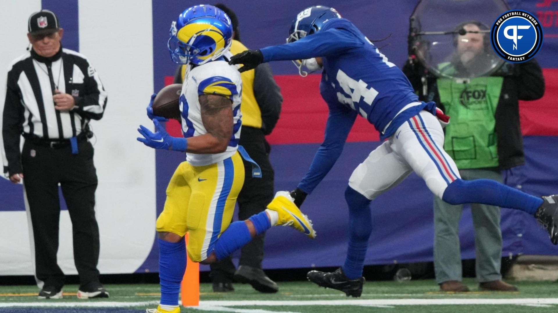 Los Angeles Rams RB Kyren Williams (23) runs in for a touchdown against the New York Giants.