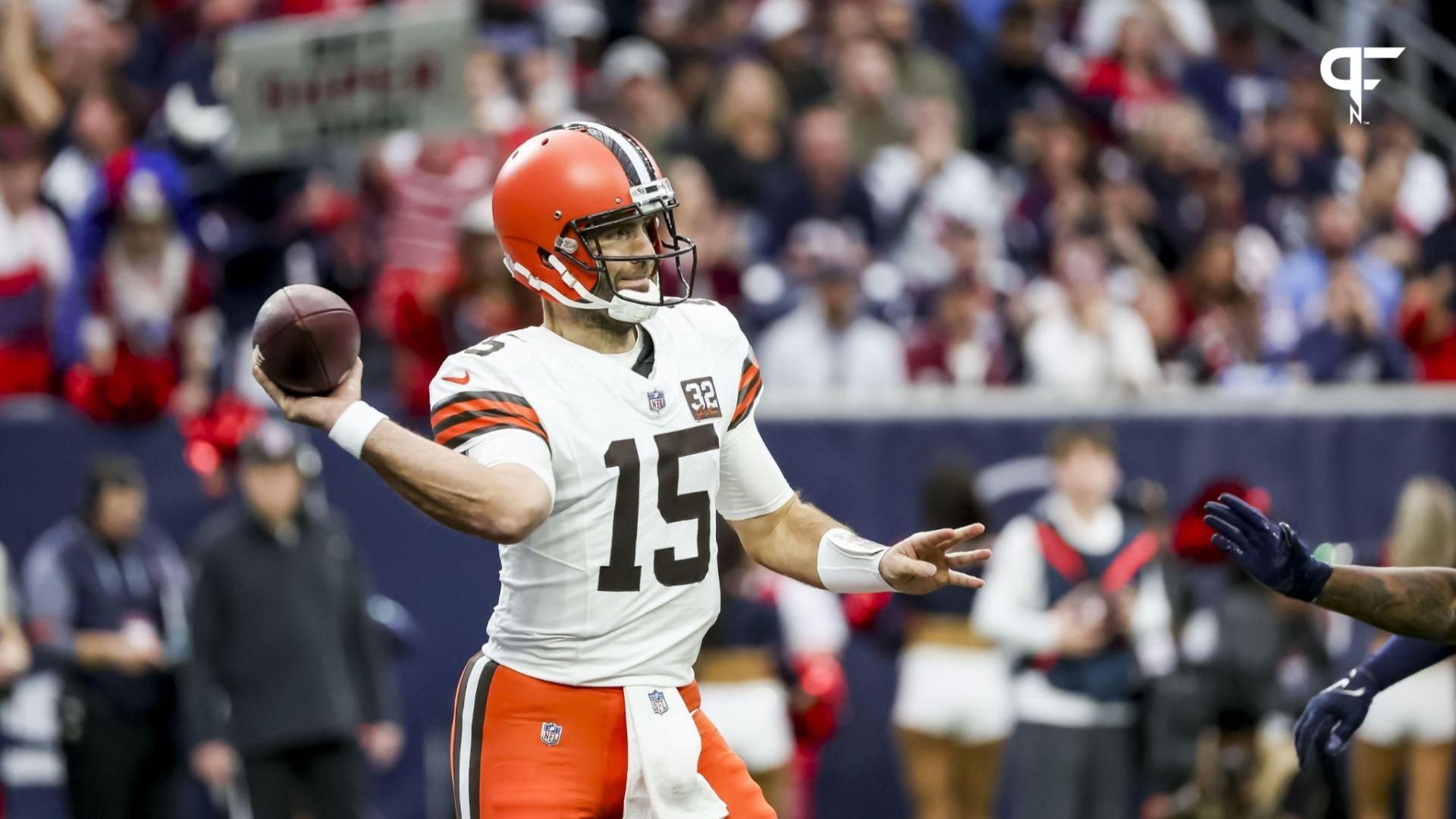 Cleveland Browns quarterback Joe Flacco (15) throws the ball during the first quarter in a 2024 AFC wild card game at NRG Stadium.