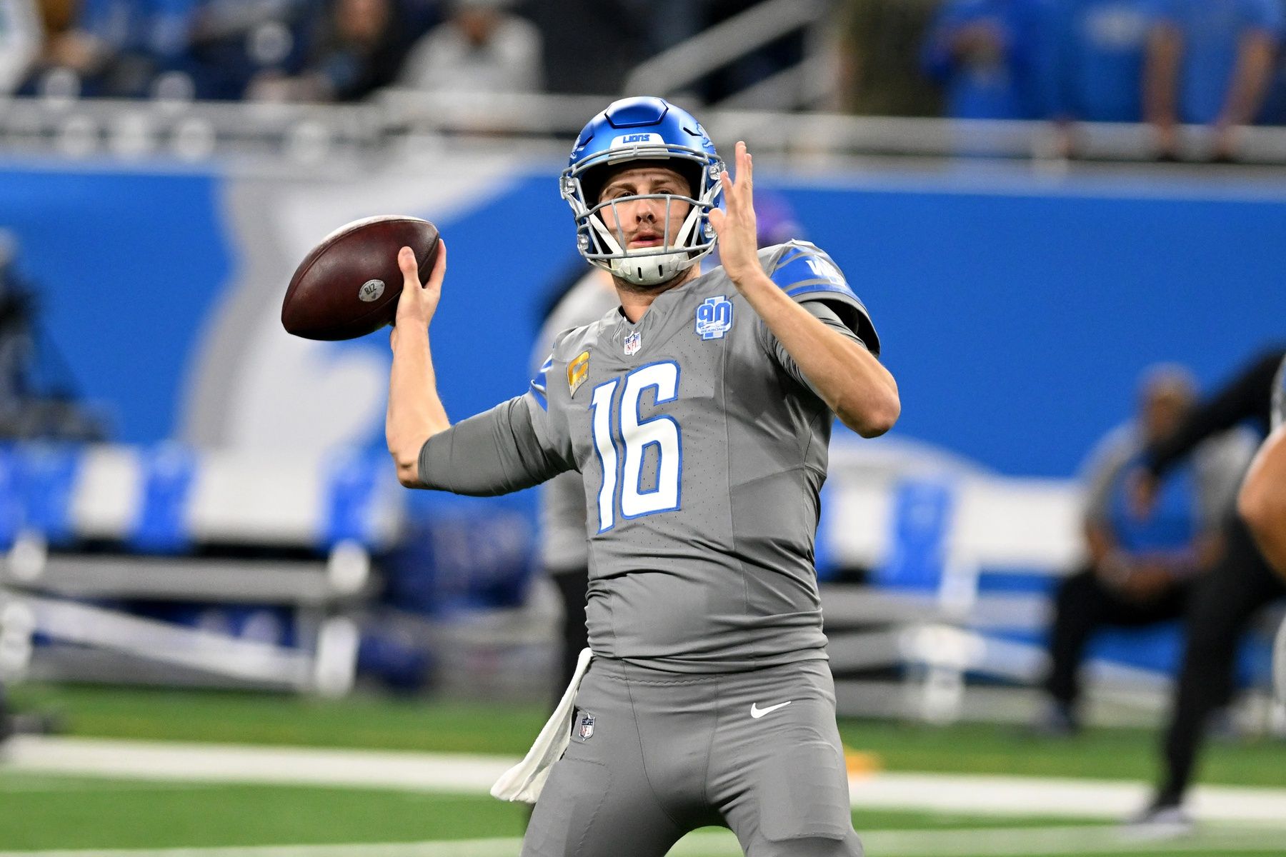 Detroit Lions quarterback Jared Goff (16) warms up prior to their game against the Minnesota Vikings at Ford Field.