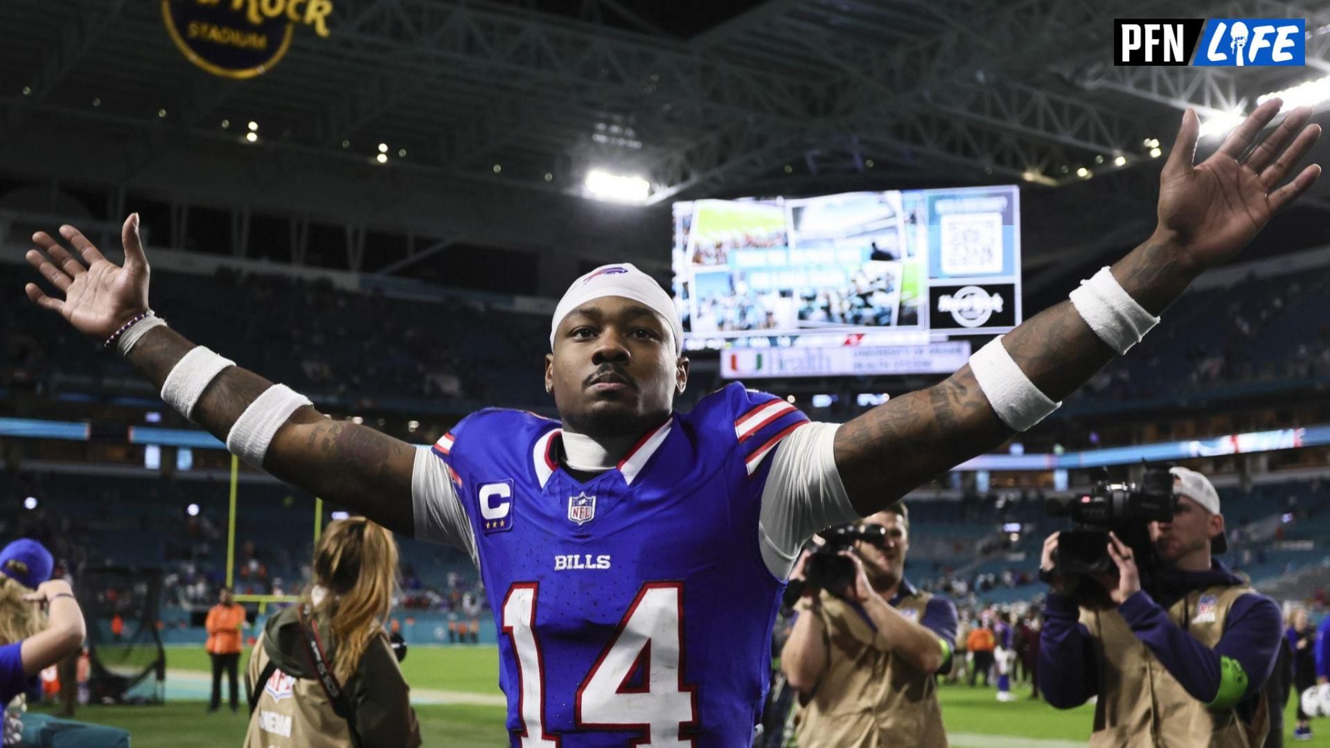 Buffalo Bills WR Stefon Diggs (14) celebrates after the team's win over the Miami Dolphins.