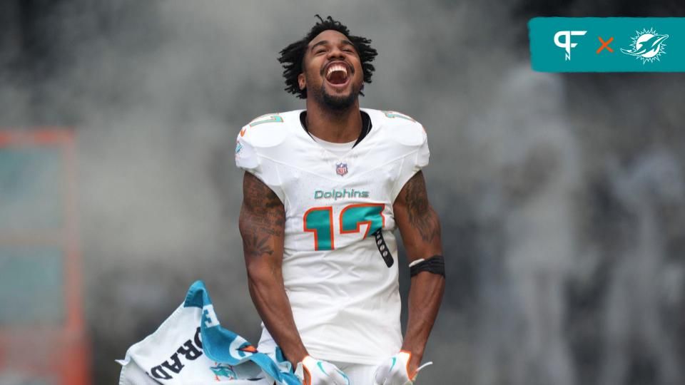 Miami Dolphins wide receiver Jaylen Waddle (17) enter the field during pregame ceremonies during an NFL game against the Las Vegas Raiders at Hard Rock Stadium in Miami Gardens, Nov. 19, 2023.