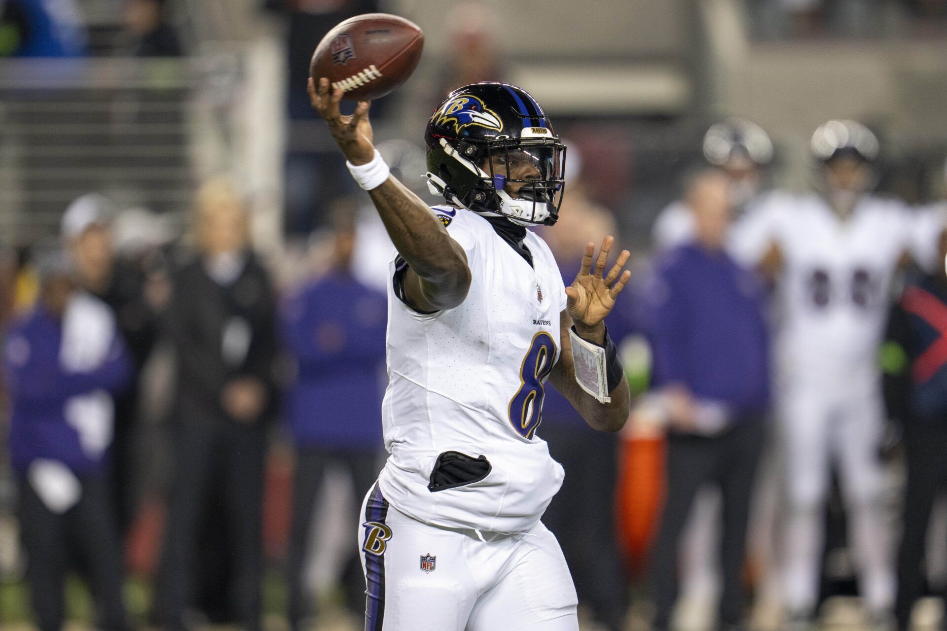 Baltimore Ravens quarterback Lamar Jackson (8) passes the football against the San Francisco 49ers during the first quarter at Levi's Stadium.