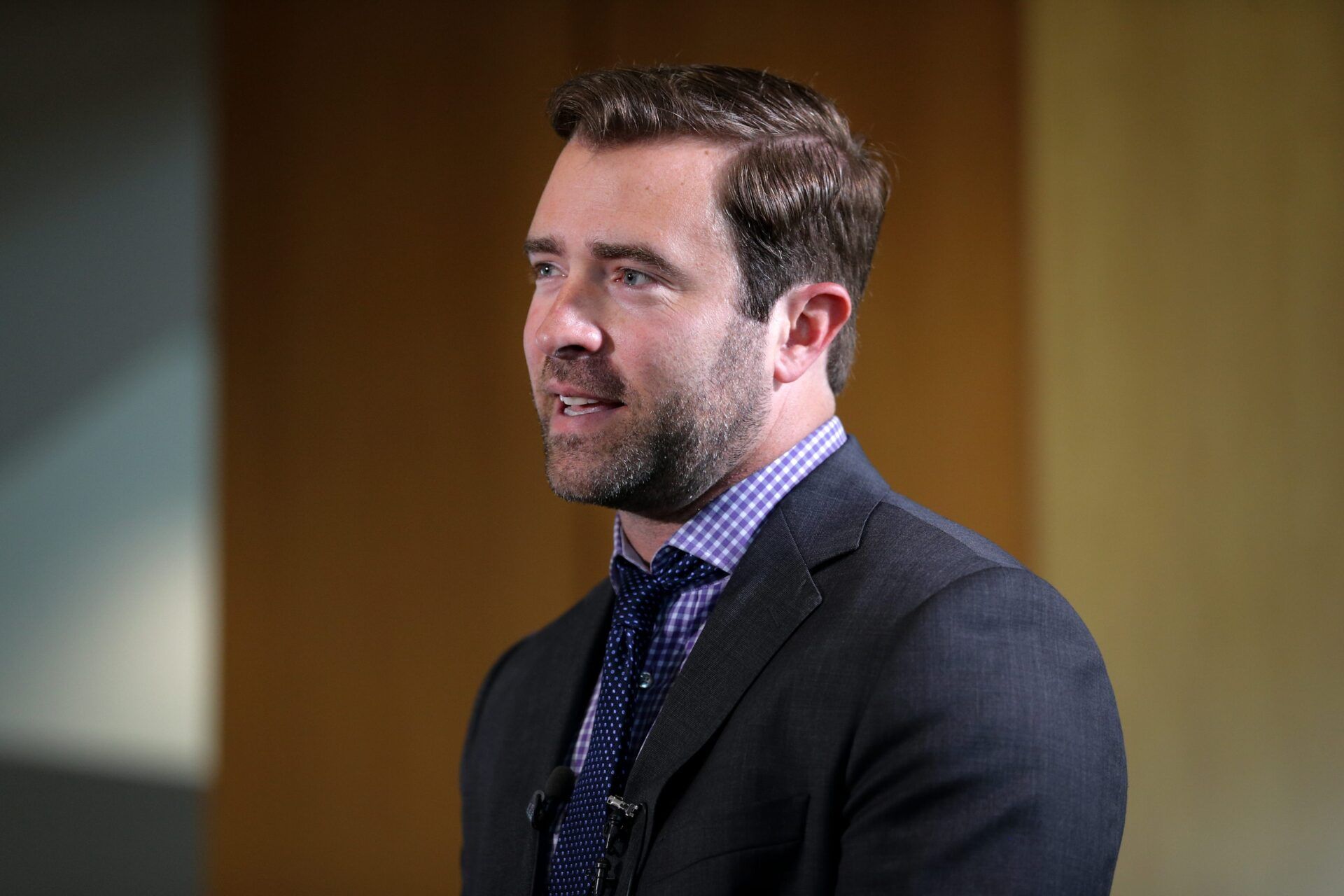 Cincinnati Bengals OC Brian Callahan addresses the media.