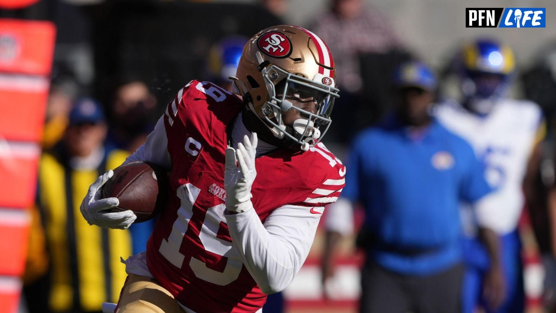 San Francisco 49ers wide receiver Deebo Samuel (19) runs after a catch against the Los Angeles Rams during the first quarter at Levi's Stadium.