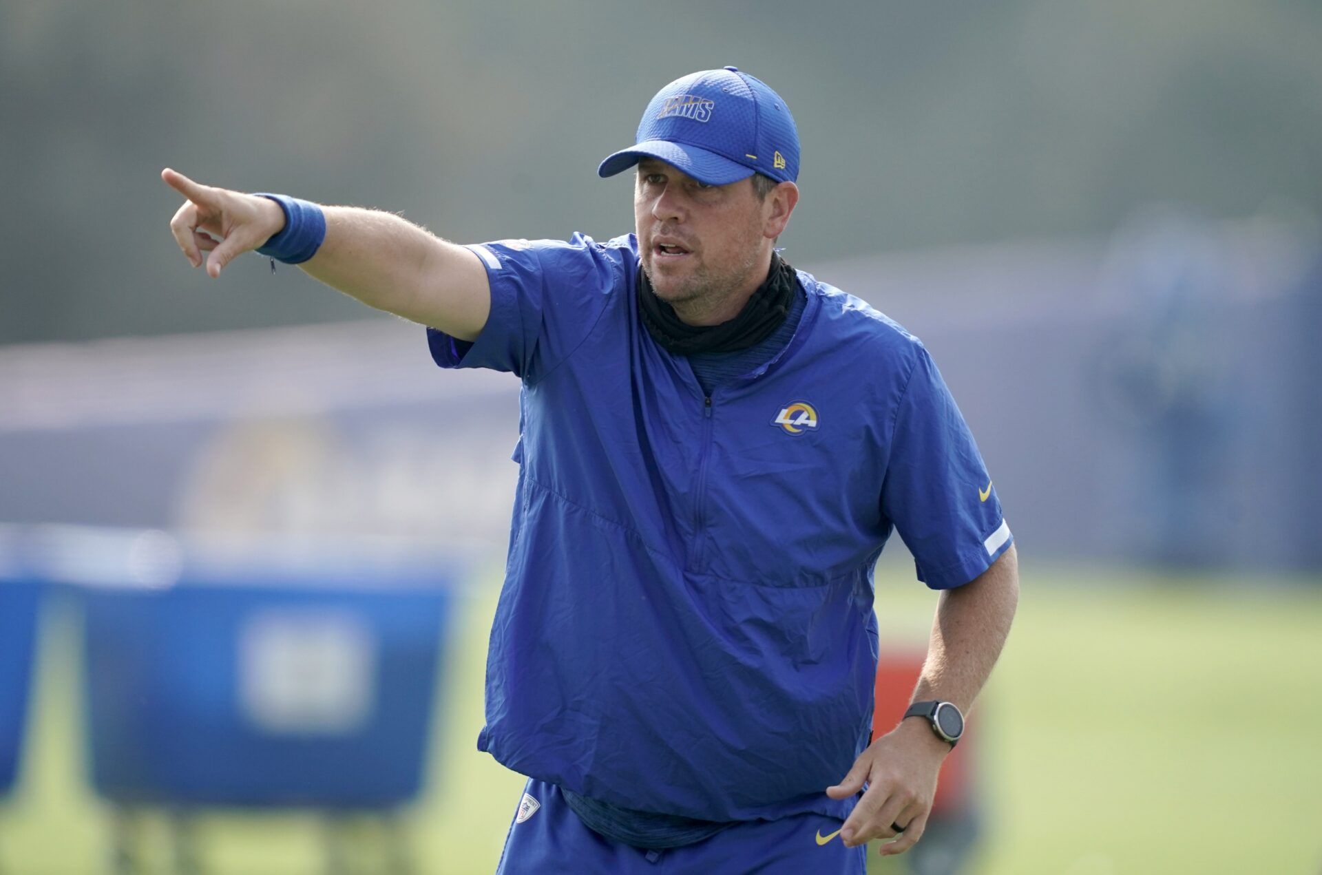 Los Angeles Rams pass game coordinator Shane Waldron gestures during training camp.