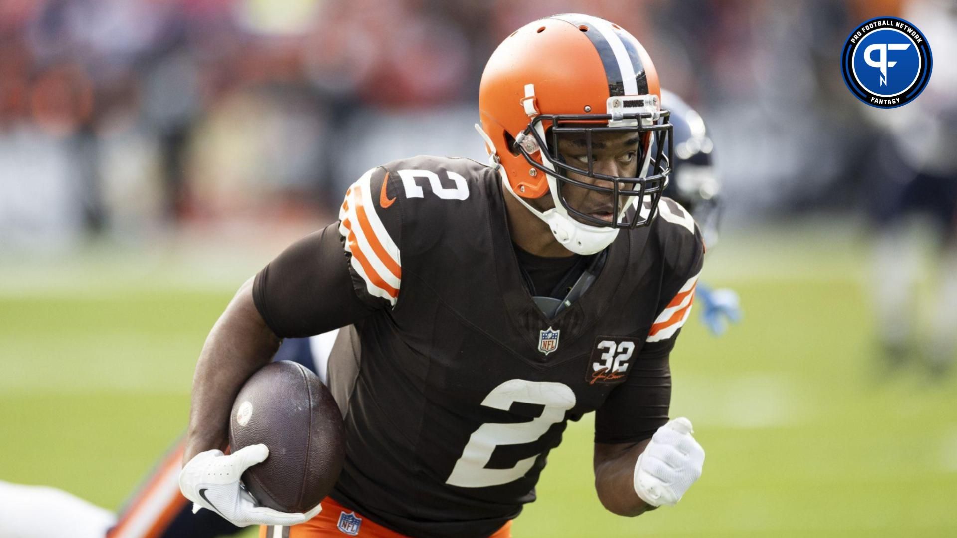 Cleveland Browns wide receiver Amari Cooper (2) runs the ball along the sideline for a touchdown against the Chicago Bears during the fourth quarter at Cleveland Browns Stadium.