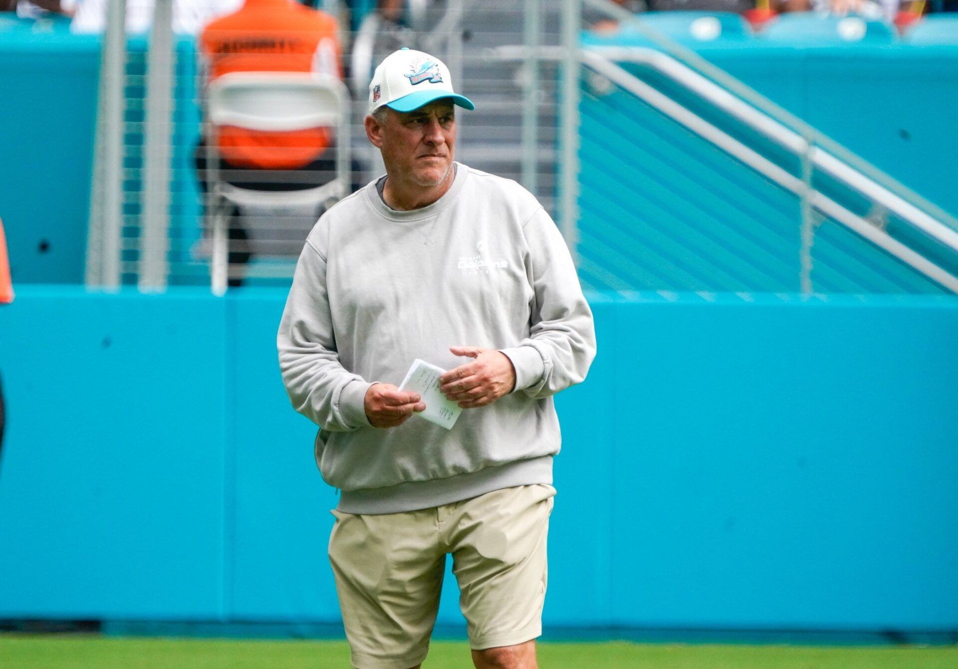 Miami Dolphins defensive coordinator Vic Fangio watches the defense during the scrimmage at Hard Rock Stadium, Saturday, August 5, 2023 in Miami Gardens.